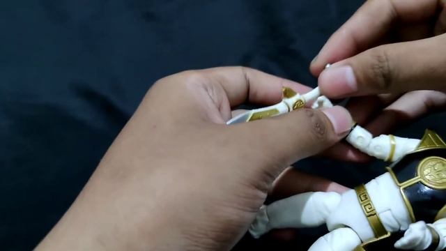 UNBOXING + REVIEW Lightning Collection Mighty Morphin White Ranger (BAHASA INDONESIA) смотреть онлайн
