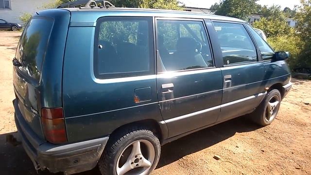 RENAULT ESPACE 1991 2.2 2165CM3 79KW BENZINAS MECHANINE VIENATURIS 4_5D EU ZALIA EURO IMPEX UTENA смотреть онлайн