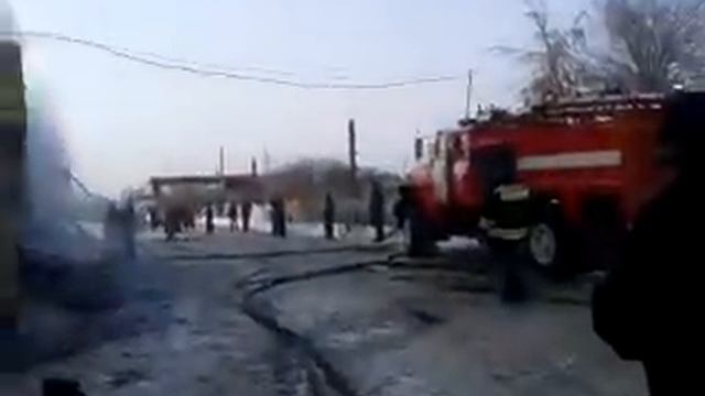 Пожар на СТО смотреть онлайн