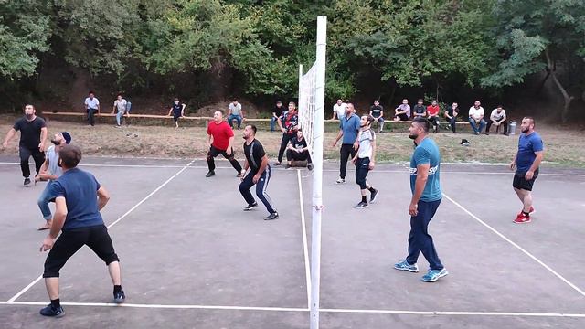 Нойбер Волейбол смотреть онлайн