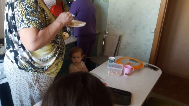 Виктория, мама, бабушка, прабабушка. смотреть онлайн