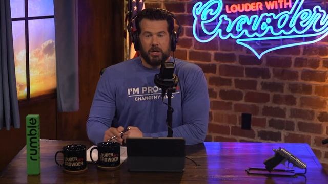 Tucker Carlson Issues Major Warning: Biden Starts War with Russia in 2024! | Louder with Crowder смотреть онлайн