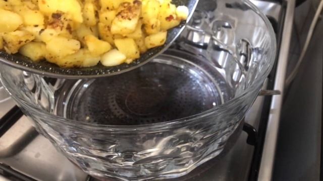 Chana Chaat and Instant Chutney Recipe.Aloo Chana Chaat Banane ka Asan Tarika.Iftar Recipe. смотреть онлайн