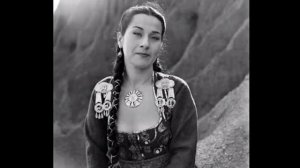 Има Сумак  виртуозно исполняет  "Девы Солнца" - " Las Virgenes del Sol"