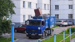 Мусоровоз МК-3552-03 на шасси МАЗ-5340C2 (А 640 НК 122). / Garbage truck MAZ-5340.