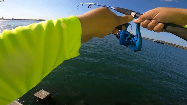 Рыбалка во Флориде, Атлантический Океан / Fishing in Cocoa Beach, Florida смотреть онлайн