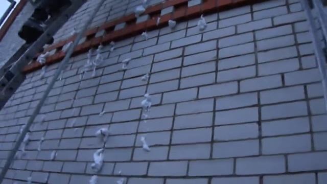 Утеплитель в пустоту между блоком и облицовочным кирпичом. Утепление дома жидкой Ватой из Пеноизола смотреть онлайн
