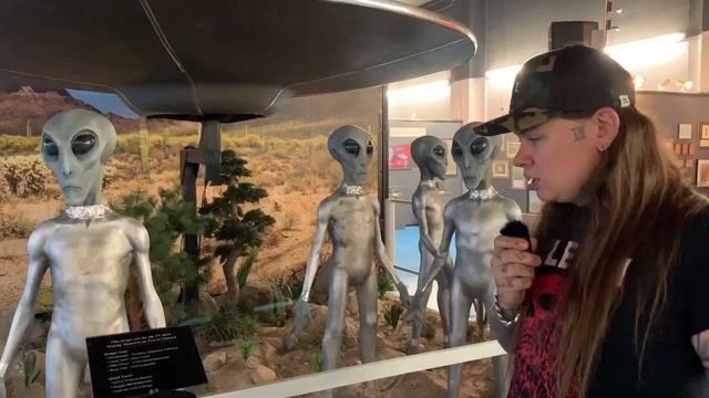 Storming the WRONG Area 51 смотреть онлайн