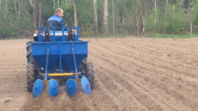 картофелесажалка к минитрактору iseki смотреть онлайн