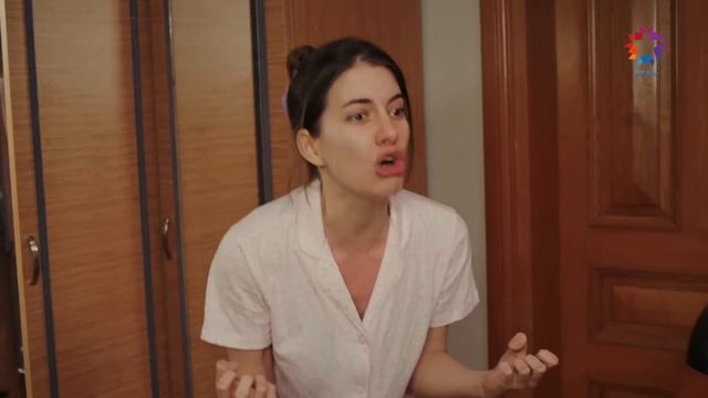 Suna Yılların Birikmişliğini Kustu! | Yalı Çapkını 44. Bölüm