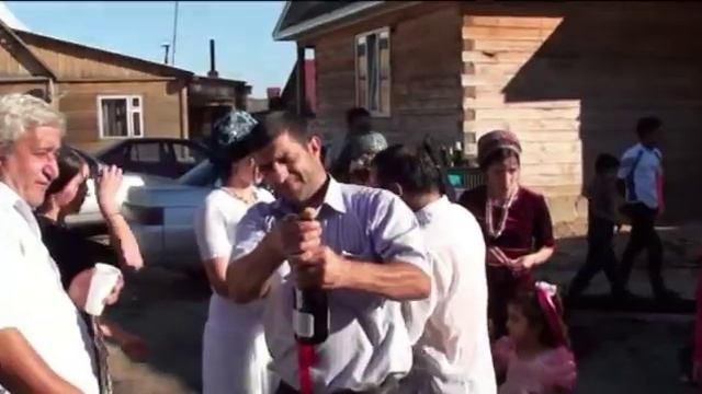 Ижевск-Казань.ЗАМУЖ В 12 ЛЕТ,ЦЫГАНСКАЯ реальная свадьба.1-2 части смотреть онлайн