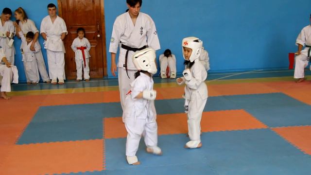Сапиева Дария 1 бой смотреть онлайн