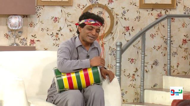 Nasir Mastany ki Non-Stop Jugtain | Ayesha Zulfiqar ka hans hans ker bura hal | Sawaa Teen смотреть онлайн