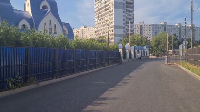 Улица Ясеневая в 4K (Москва) смотреть онлайн