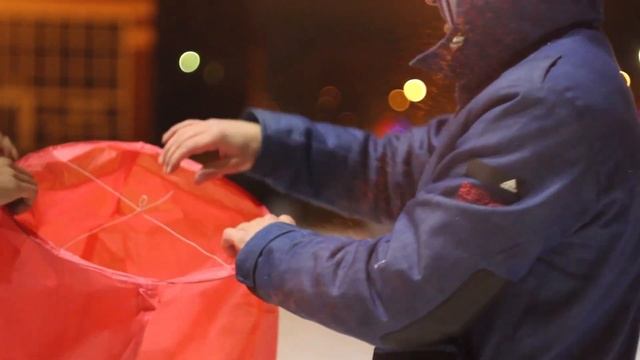 Инструкция по запуску небесного фонарика смотреть онлайн