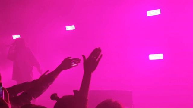 Лена Темникова- Извини (Минск, 23.11.2017) смотреть онлайн