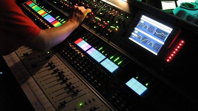 Allen & Heath iLive смотреть онлайн