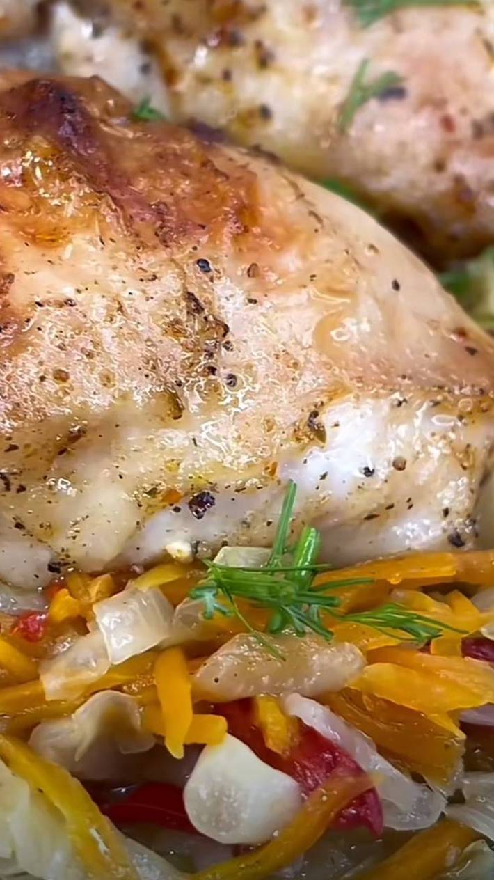 «Все сложила и забыла» - рецепт ужина,который всегда выручает! ВКУСНО и ПРОСТО! #Shorts смотреть онлайн