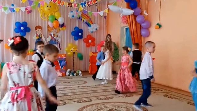 танец Вовочка смотреть онлайн