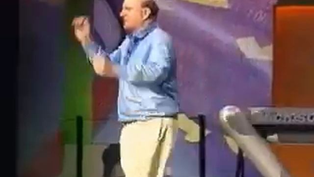 Steve Ballmer: Developers, developers, developers... смотреть онлайн