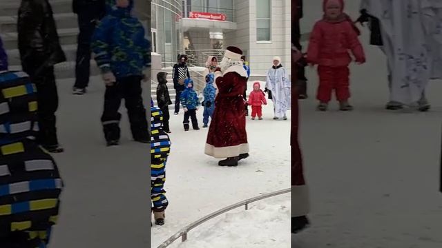 Праздник возле дома культуры посёлок Быково г. Подольск? смотреть онлайн