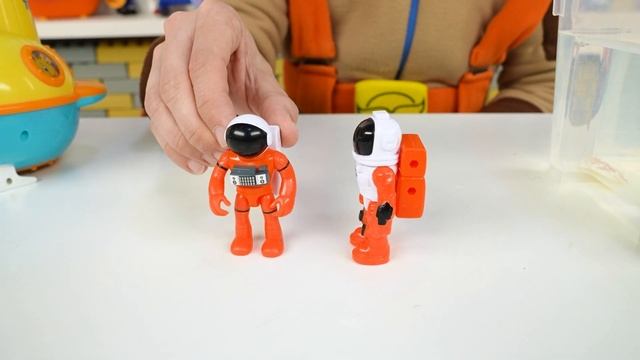 Как опуститься под воду и дышать под водой - КУКУ Плей - Развивающие видео для детей смотреть онлайн