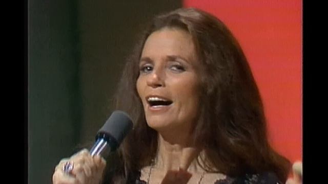Johnny Cash, June Carter, Kris Kristofferson & Rita Coolidge - Christmas times a coming (1978) смотреть онлайн
