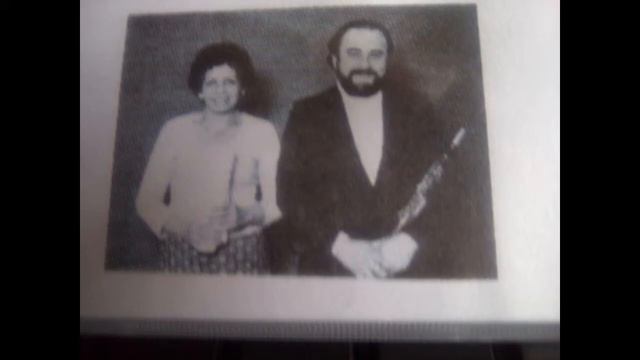 Sonatina de Bela Bartok смотреть онлайн