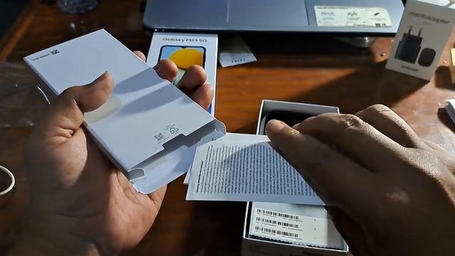 NEW SAMSUNG M23 5G | UNBOXING смотреть онлайн