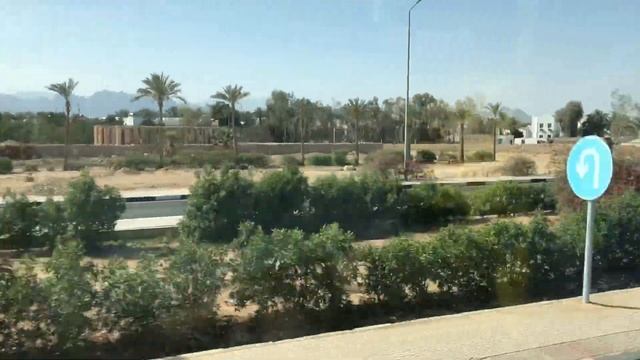 Обзор Шармель Шейха с окна Автобуса смотреть онлайн