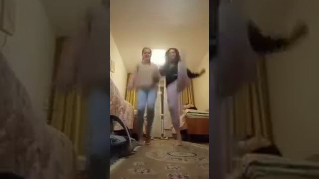 Люблю и плачу 💔🌱 смотреть онлайн