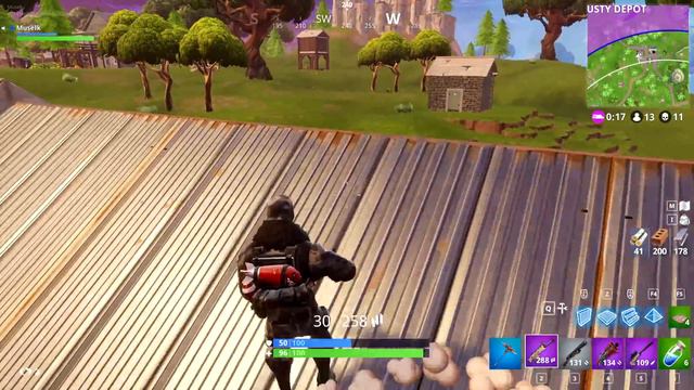 Get Two FREE LEGENDARY SKINS In Fortnite Battle Royale! смотреть онлайн