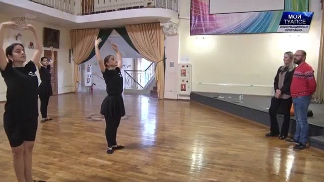 Приз «За сохранение национальных традиций» получил ансамбль армянского народного танца «Наре» смотреть онлайн