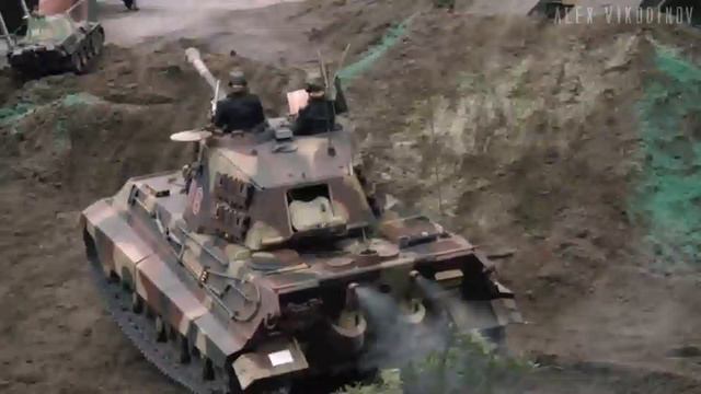 Радиоуправляемый танк Тигр смотреть онлайн