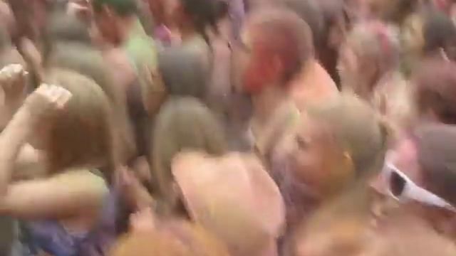 Фестиваль Красок Холи 7 июля 2013 смотреть онлайн