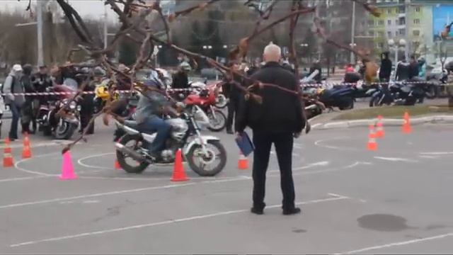 Сдача экзамена на мотоцикле в ГАИ минск на открытии мотосезона смотреть онлайн