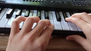 1 Урок|"В траве сидел кузнечик"|Уроки для новичков на СИНТЕЗАТОРЕ|