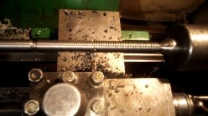 Токарный станок тв 4, нарезание резьбы трапеция.