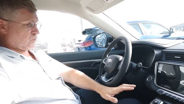 Geely Atlas Pro - официальное представление на заводе Belgee. смотреть онлайн