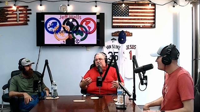 Triple Play Special Announcement Beyond The Rings смотреть онлайн
