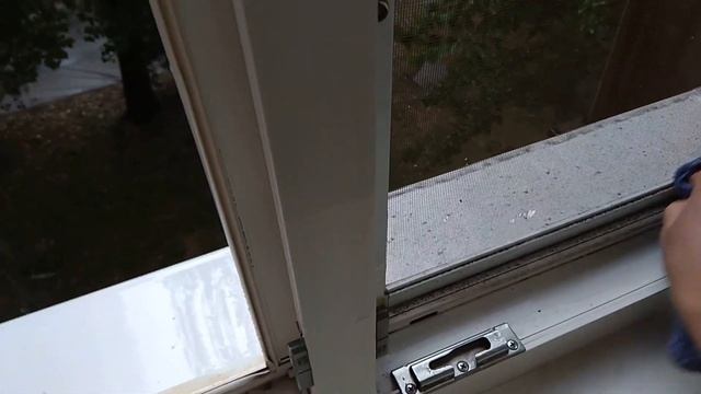 Всегда мою окна во время дождя! Лайфхак!) смотреть онлайн