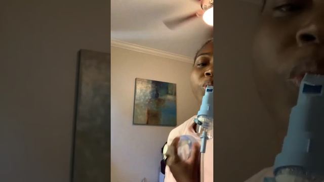 Cystic Fibrosis Patient (Albuterol breathing treatment) How do I do it? (About Cystic Fibrosis) смотреть онлайн