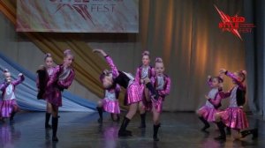 Сделаем селфи детский ансамбль танца "Карусель"