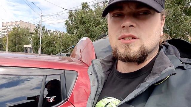 Проверка ВВБ в багажнике Nissan Leaf "допки" просле первых 4000км. пробега и я был удивлён... смотреть онлайн