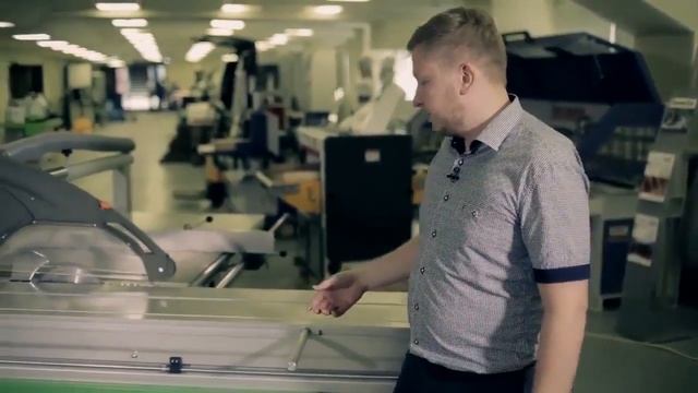 Форматно раскроечный станок WoodTec 3200 R смотреть онлайн