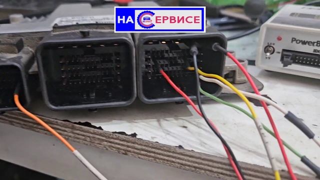 MED17.4.2 PEUGEOT3008 распиновка подключение на столе