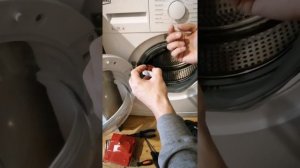 Проверка и замена устройства блокировки люка (УБЛ) стиральной машины