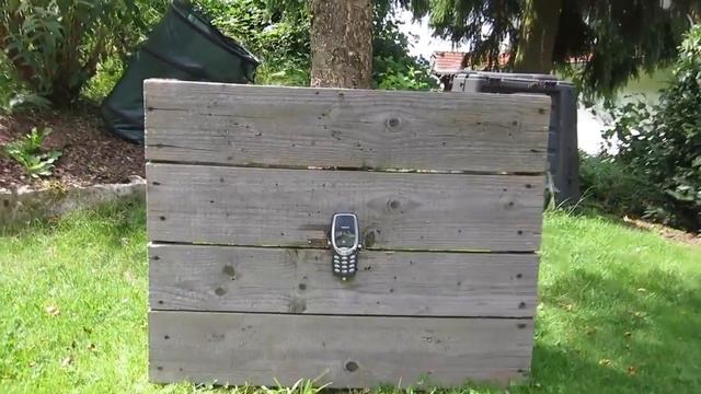 Nokia 3310 VS 16мл пистолет смотреть онлайн