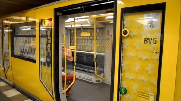 U-Bahn Berlin - U-Bahnhof Stadtmitte U2