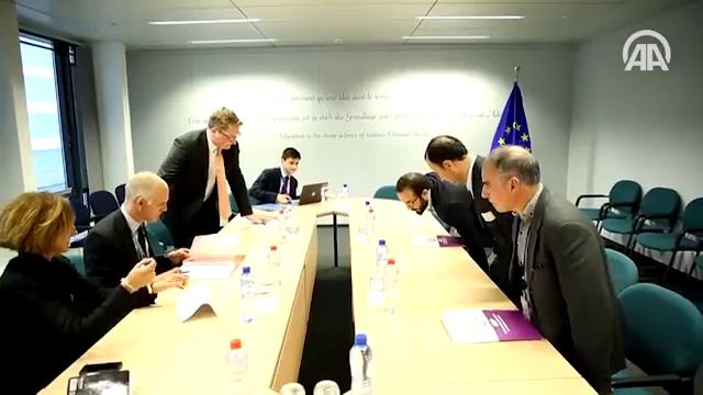 Fugitive lawmaker from Turkey meets EU commissioner смотреть онлайн